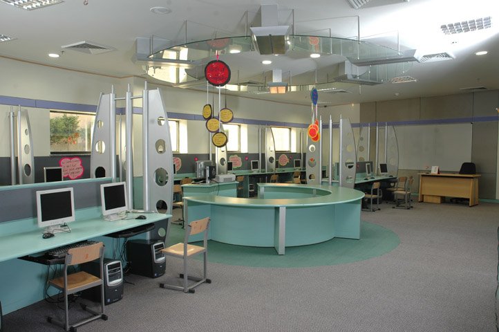 DB-Architekt-Project-Lotus-Valley-International-School